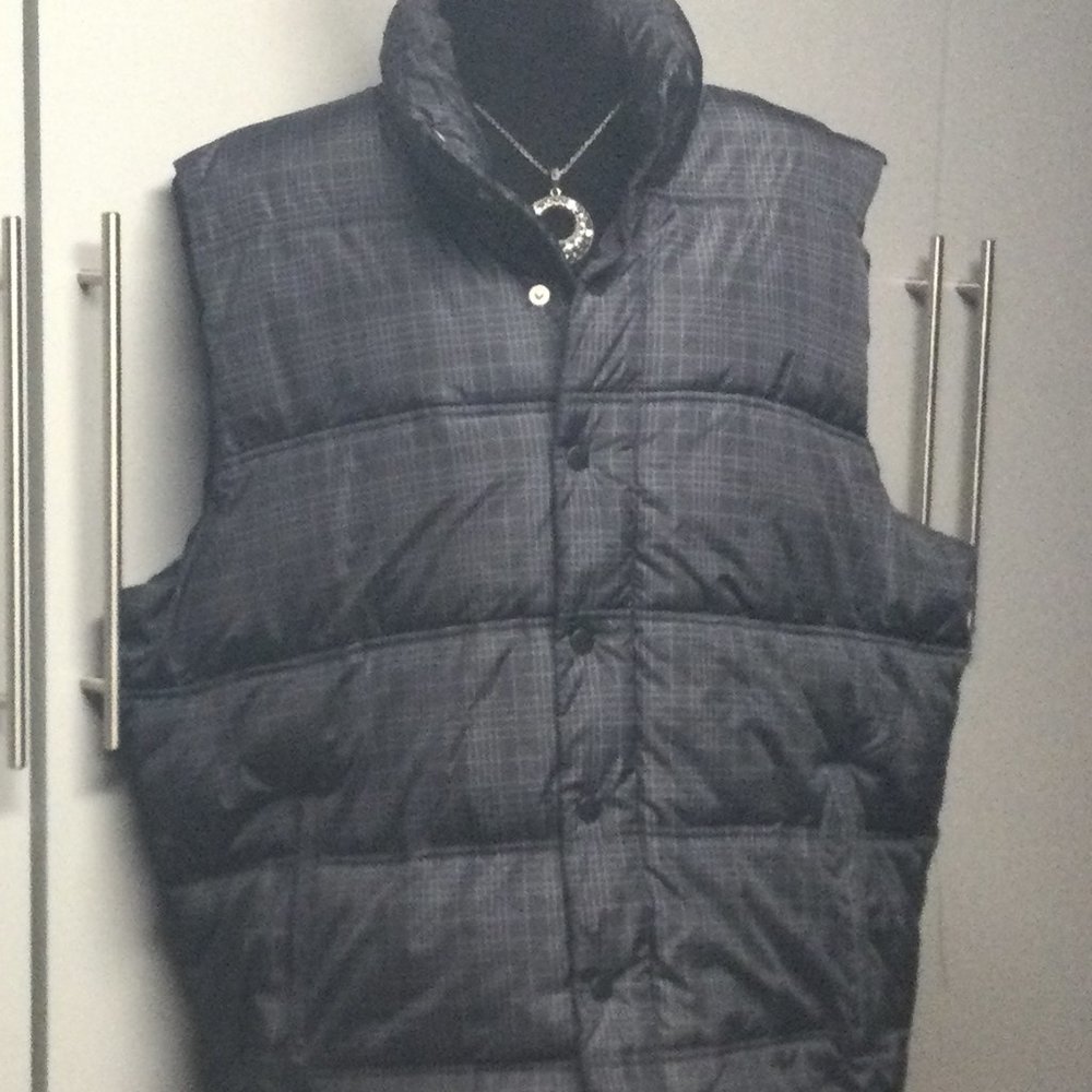 Old Navy Puff Vest